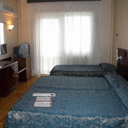 Grand Hotel Dei Cesari Dependance Anzio Zimmer foto