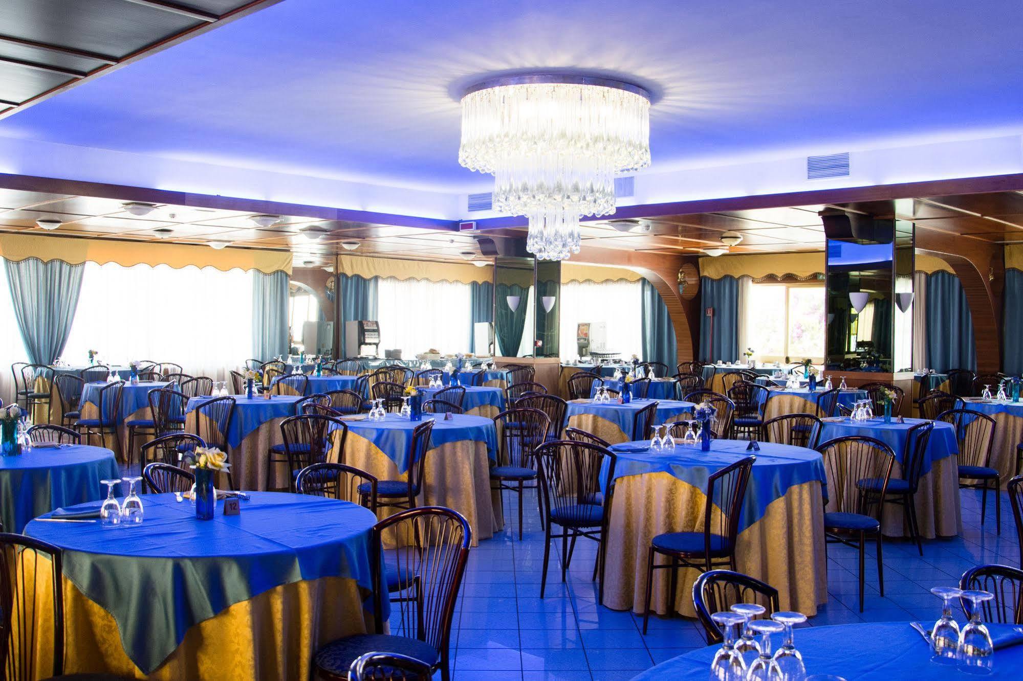 Hotel Grand Dei Cesari Dependance 3*