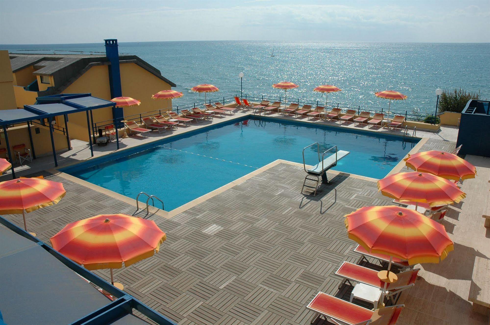 Hotel Grand Dei Cesari Dependance