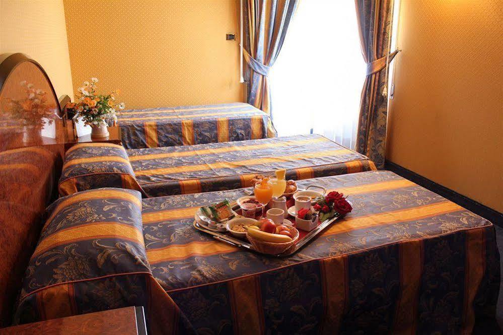 Hotel Grand Dei Cesari Dependance